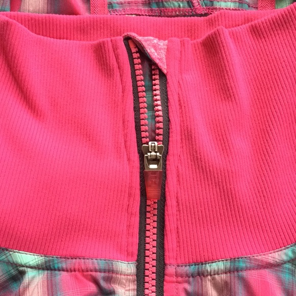 Lululemon - Run Reflection Half Zip Jacket - Senorita Pink Plaid - Picture 9 of 11
